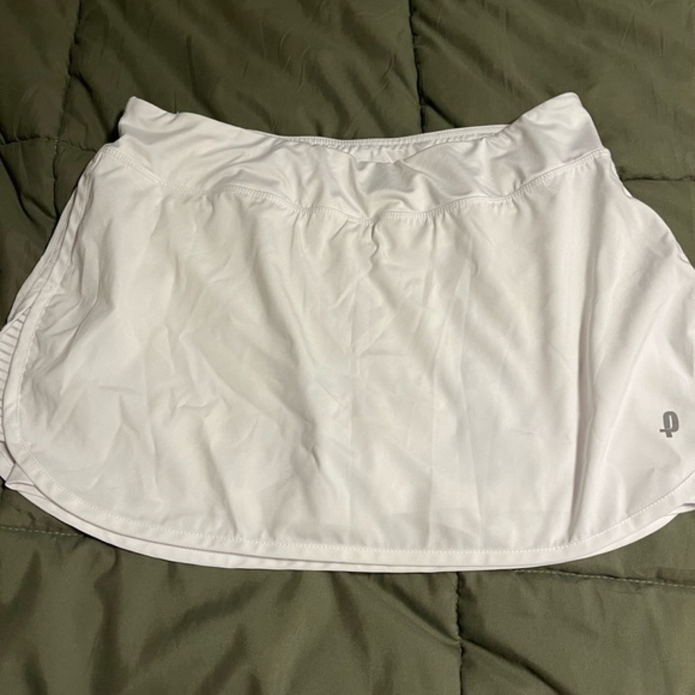 PENN Women Large‎ White active wear  Tennis skort very lightweight quick dry